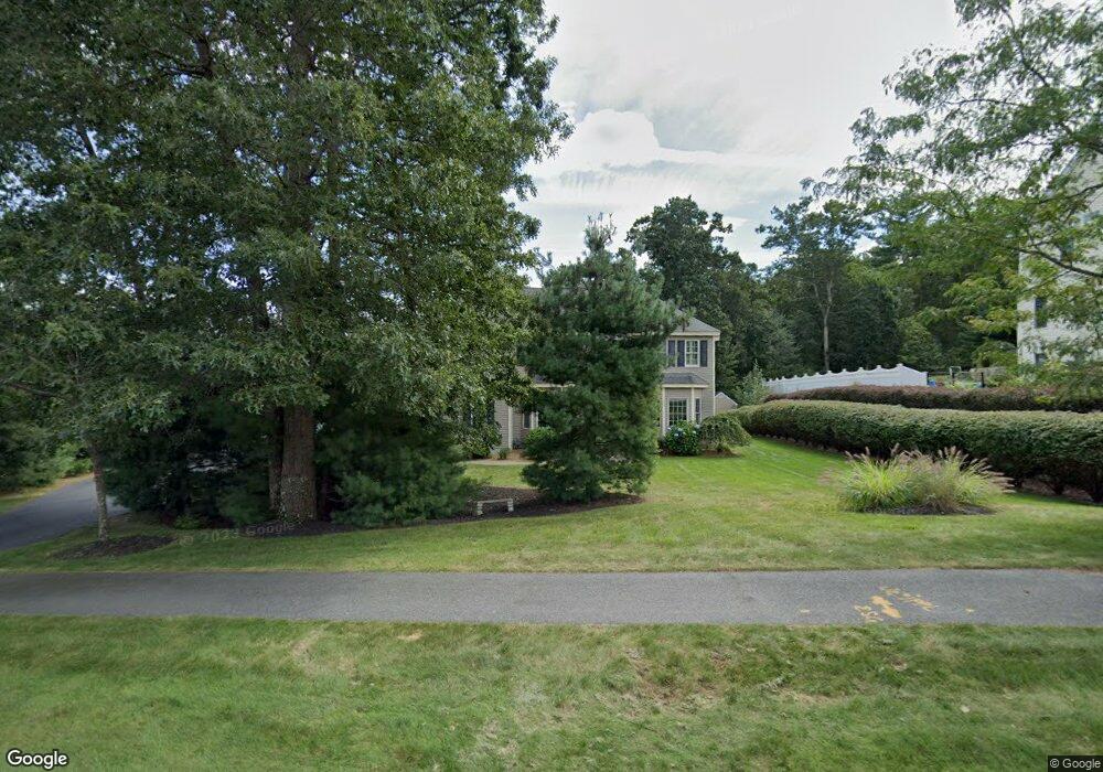 107 Mohawk Path, Holliston, MA 01746 - photo 1