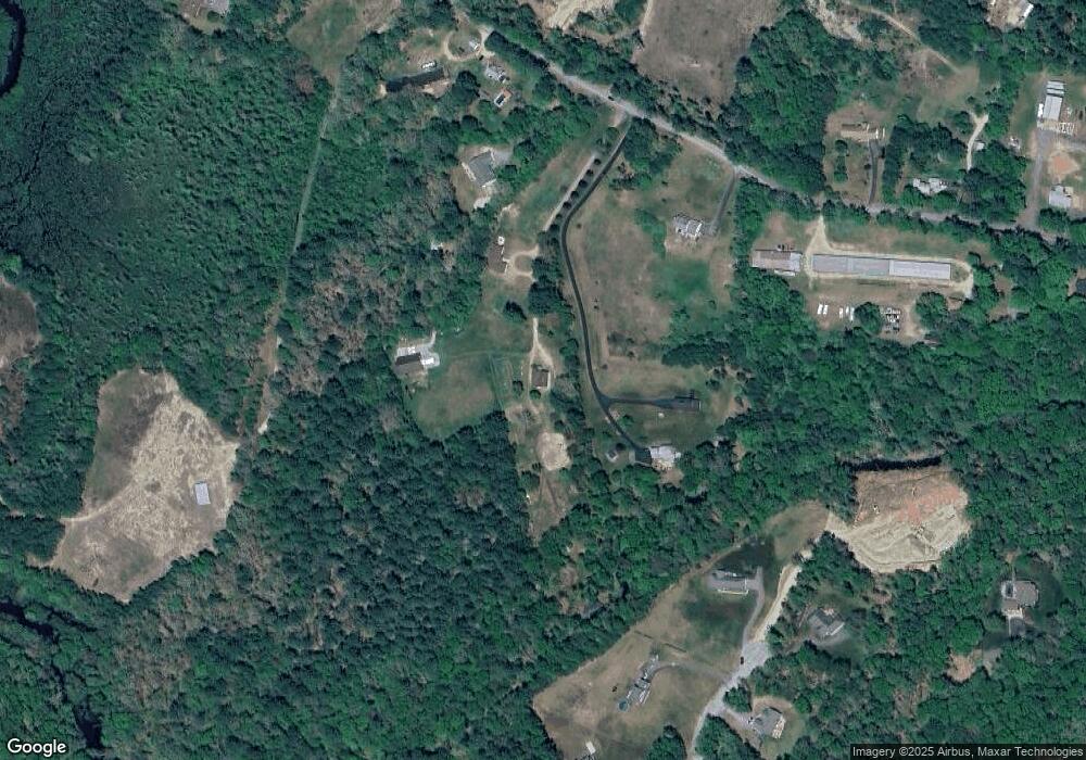 533 Five Mile River Rd, Putnam, CT 06260 - photo 1