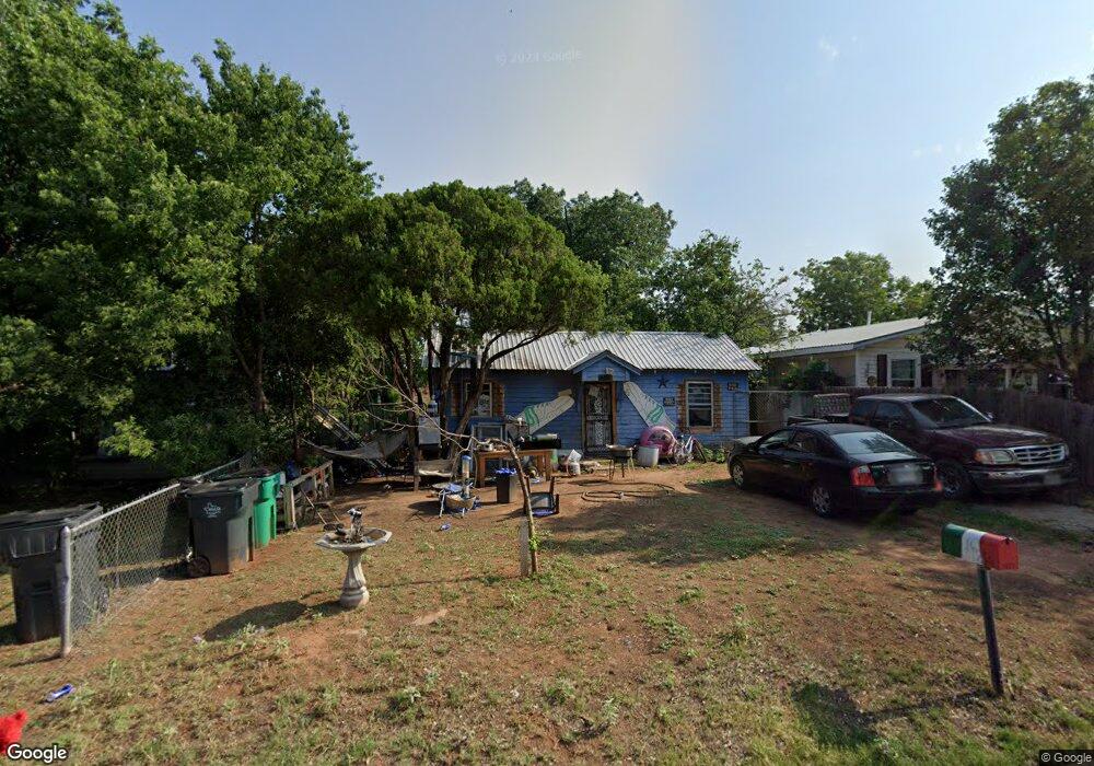 1214 31st St, Wichita Falls, TX 76302 - photo 1