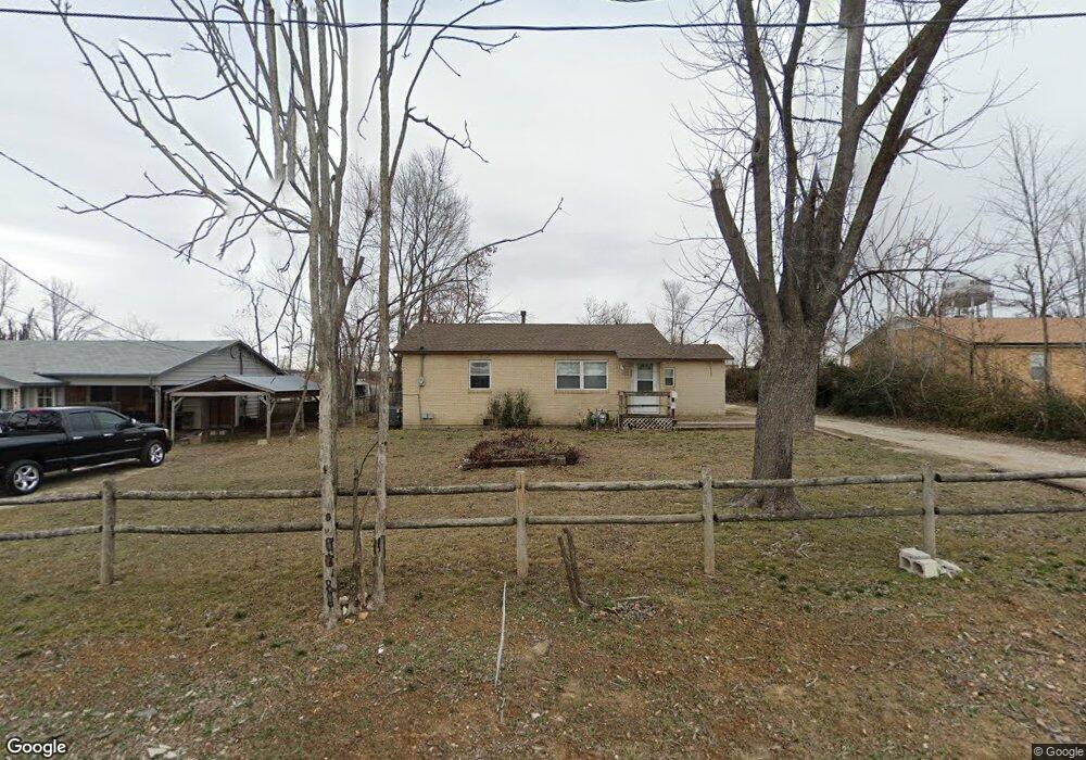 907 W Maple St, Rogers, AR 72756 - photo 1