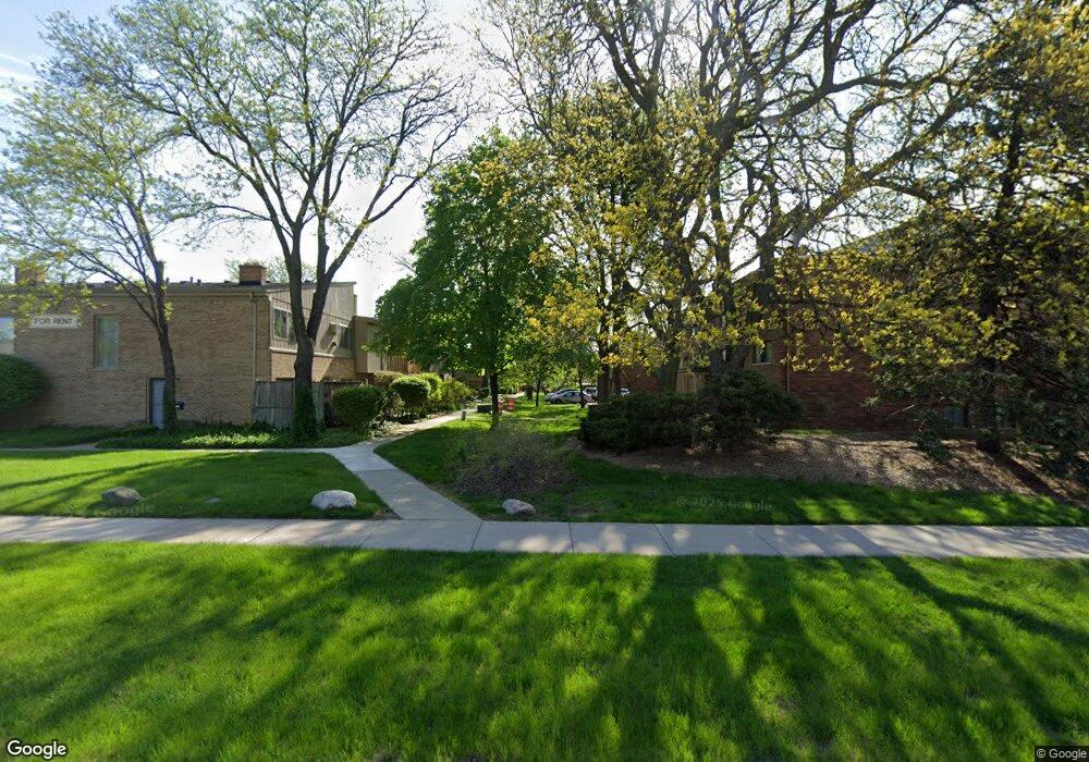 320 N Crooks Rd unit 121, Clawson, MI 48017 - photo 1