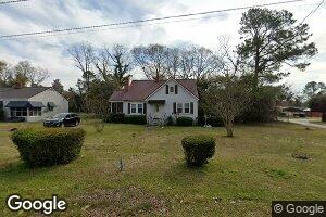 422 Oak St, Wadley, GA 30477