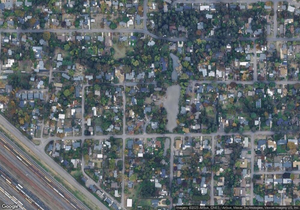 1147 Lake Park Dr, Eugene, OR 97404 - photo 1