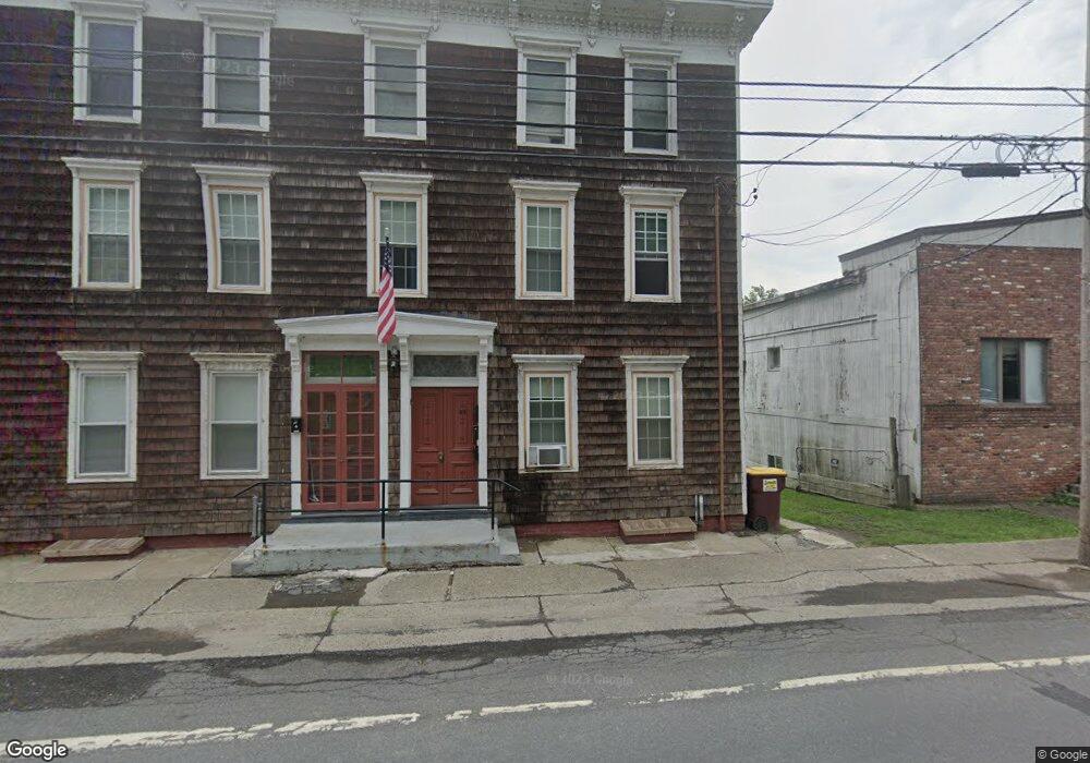 33 S Washington St unit 3, Athens, NY 12015 - photo 1