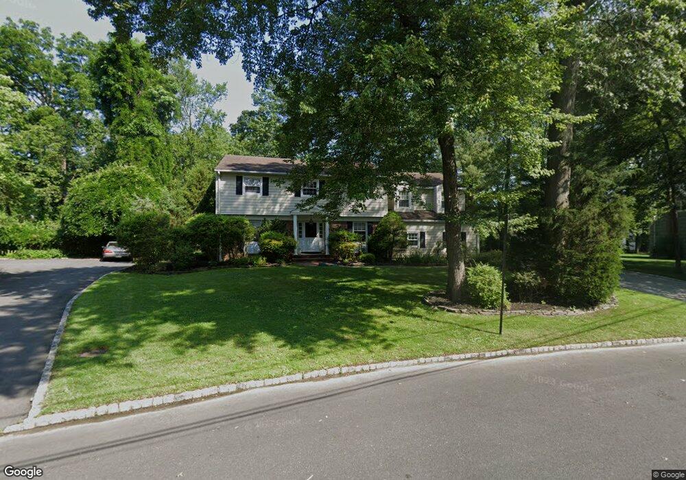 19 Colonial Way, New Providence, NJ 07974 - photo 1