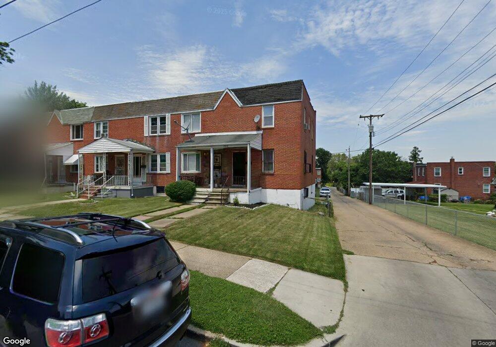 2808 Edgecombe Cir S, Baltimore, MD 21215 - photo 1