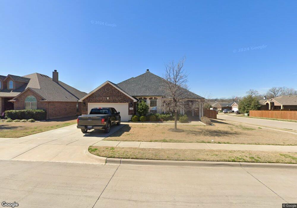 2120 Caroline Dr, Weatherford, TX 76087 - photo 1