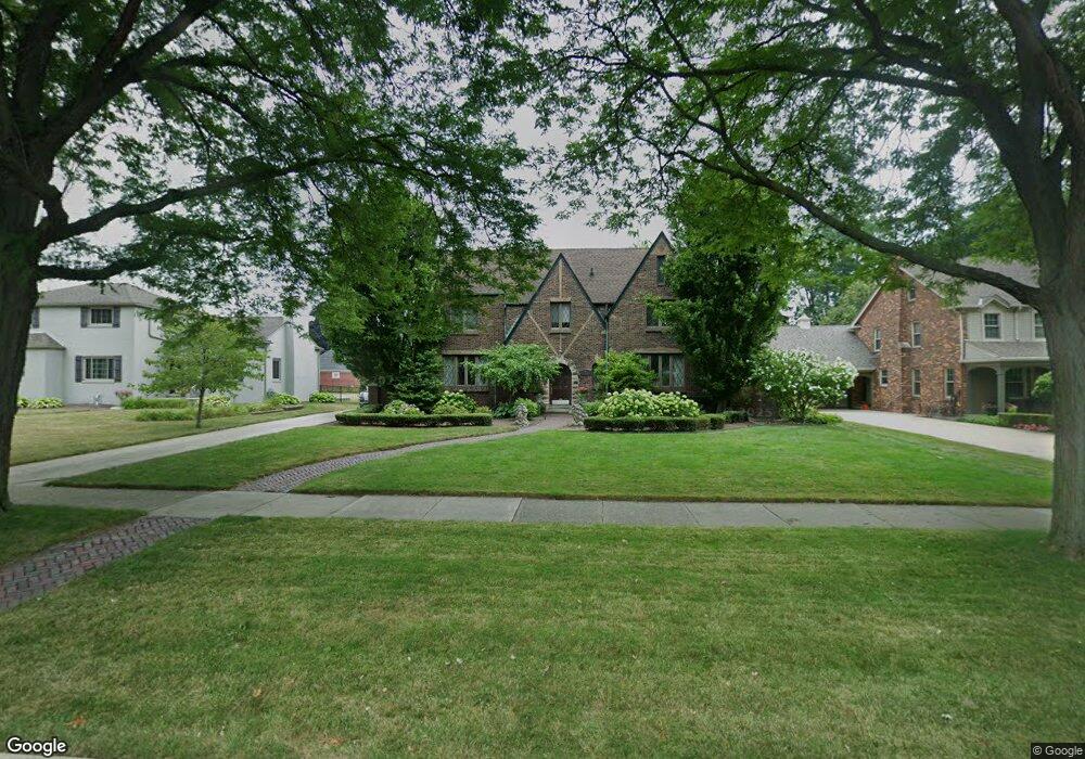 962 Balfour St, Grosse Pointe Park, MI 48230 - photo 1