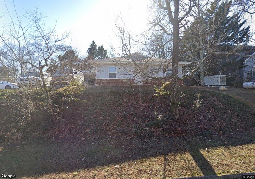 4717 Whispering Hills Ln, Hixson, TN 37343 - photo 1