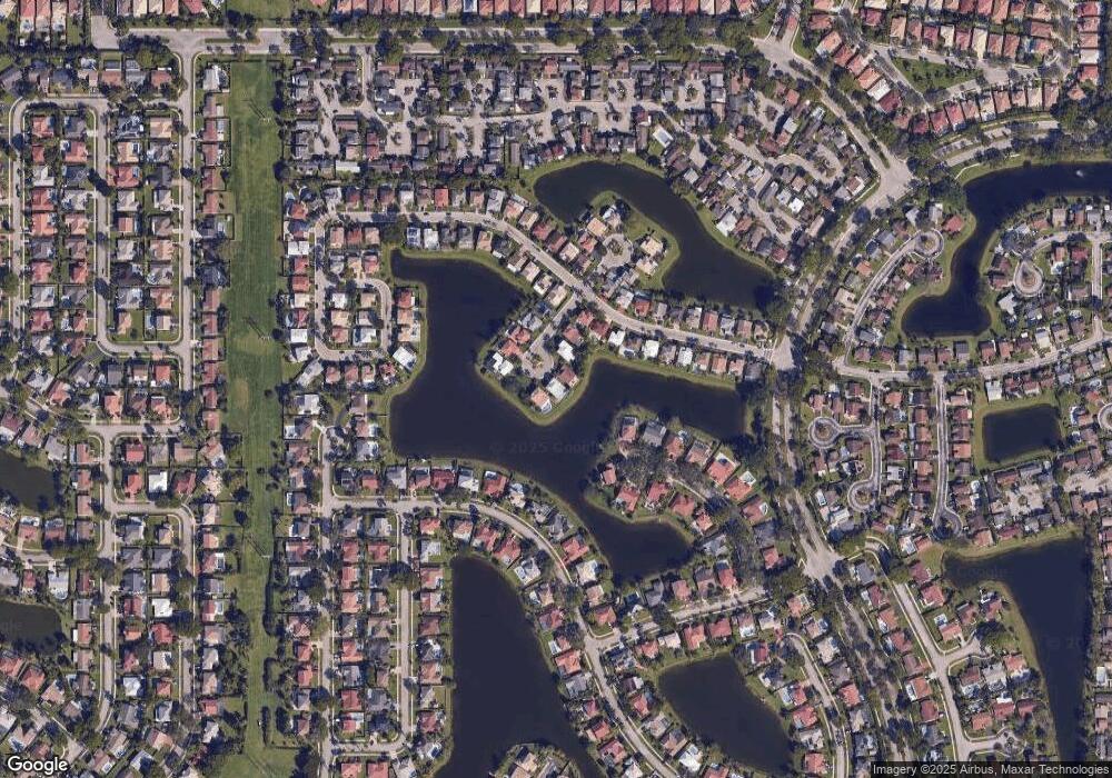 640 Lowell Ln, Davie, FL 33325 - photo 1