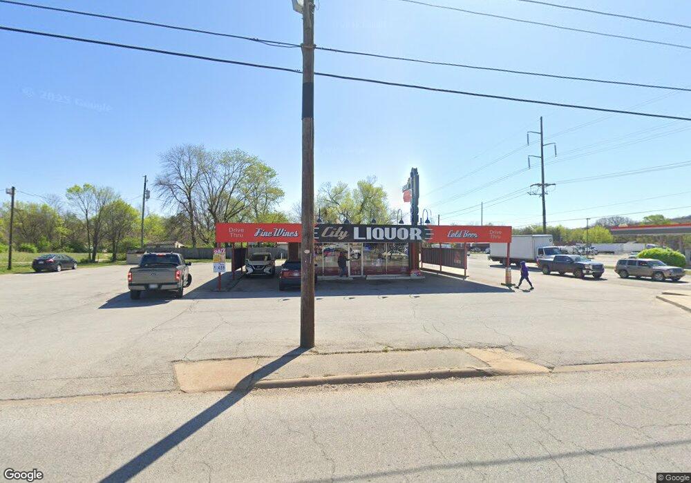 1428 S School Ave, Fayetteville, AR 72701 - photo 1