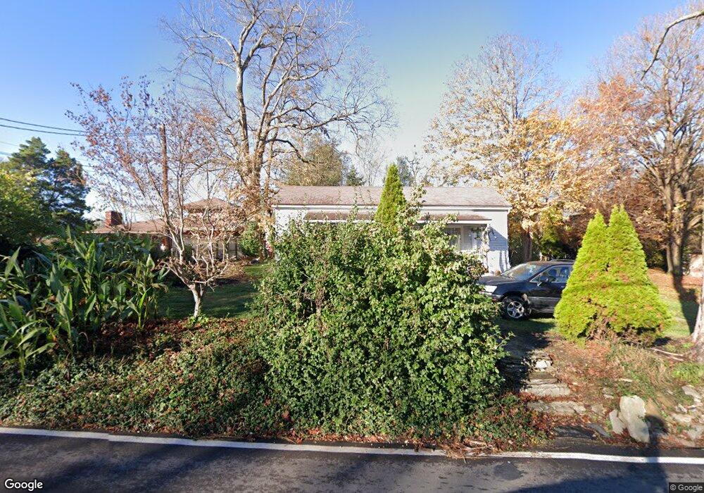 8825 Fairground Rd, Louisville, KY 40291 - photo 1