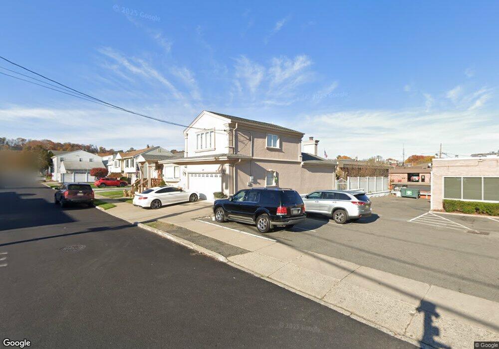 10 Rosengren Ave, Totowa, NJ 07512 - photo 1