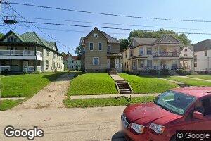 1109 S Carroll Ave, Freeport, IL 61032