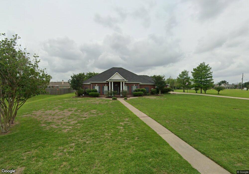 1695 Swan Dr, Lake Charles, LA 70605 - photo 1