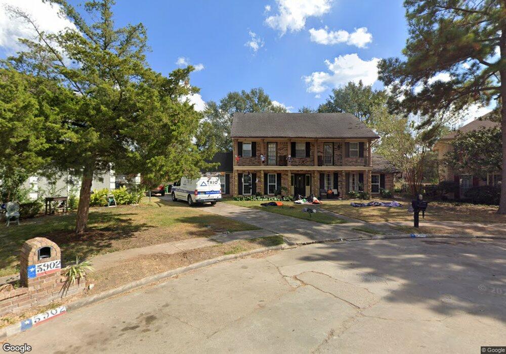 5903 Donwhite Ln, Houston, TX 77088 - photo 1