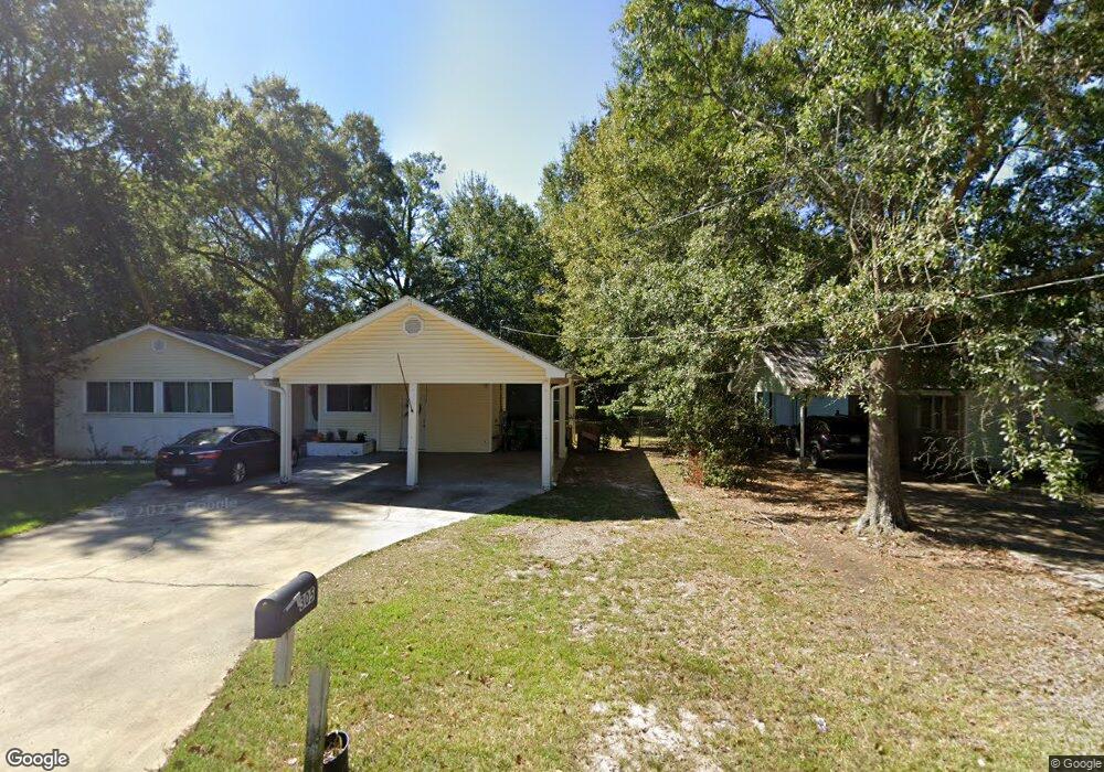 319 Third Ave, Picayune, MS 39466 - photo 1