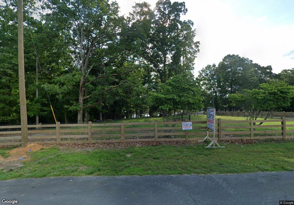 83 3rd St, Calhoun, GA 30701 - photo 1