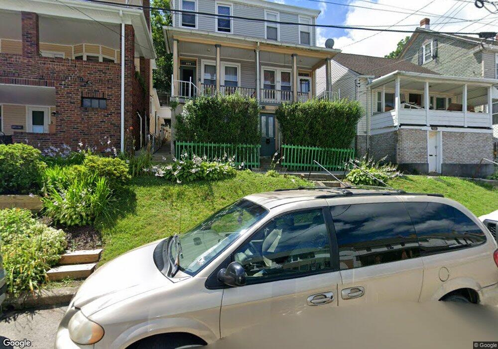 332 E Abbott St unit 334, Lansford, PA 18232 - photo 1