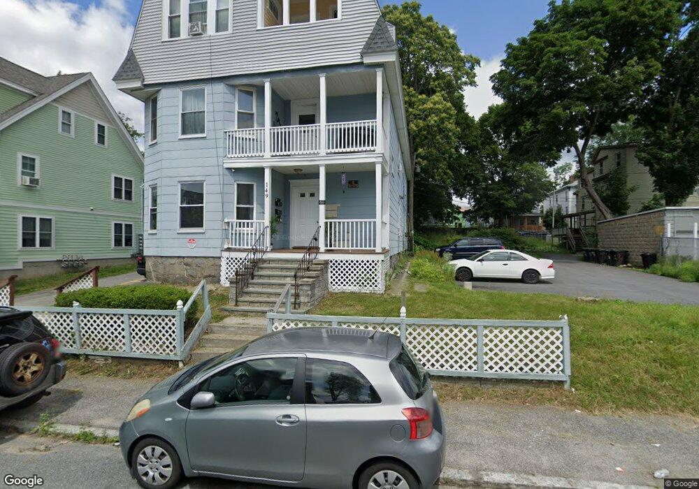 149 Beacon St unit 2, Worcester, MA 01610 - photo 1