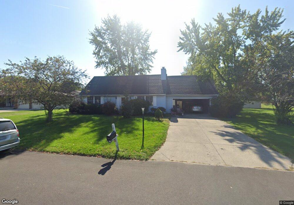 705 Greenbriar St, Cridersville, OH 45806 - photo 1