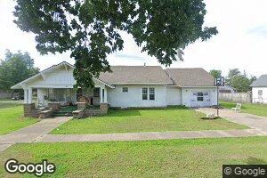 221 E Cherokee St, Garber, OK 73738