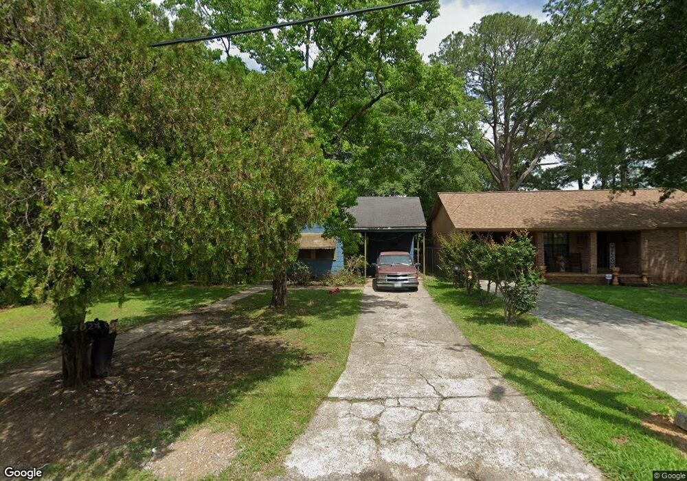 925 Poplar Dr, Laurel, MS 39440 - photo 1