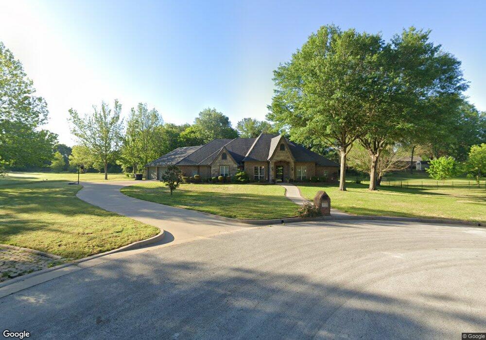 1621 Butterfield Cir, Tyler, TX 75703 - photo 1