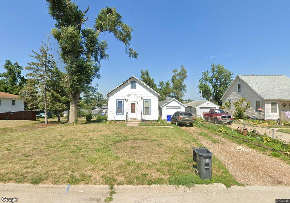 1332 19th Ave SW, Cedar Rapids, IA 52404 - photo 1
