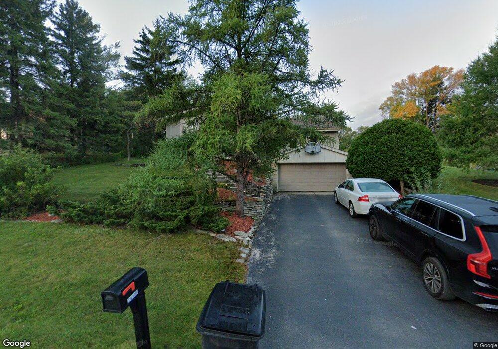 N82W15879 Valley View Dr, Menomonee Falls, WI 53051 - photo 1