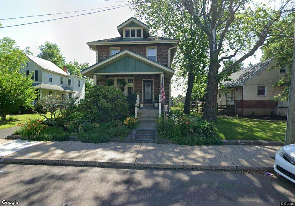 137 S 3rd St, Quakertown, PA 18951 - photo 1