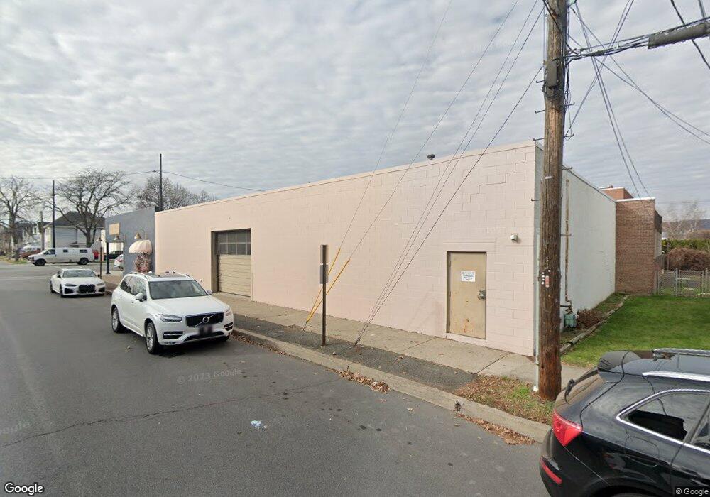 447 Market St, Kingston, PA 18704 - photo 1