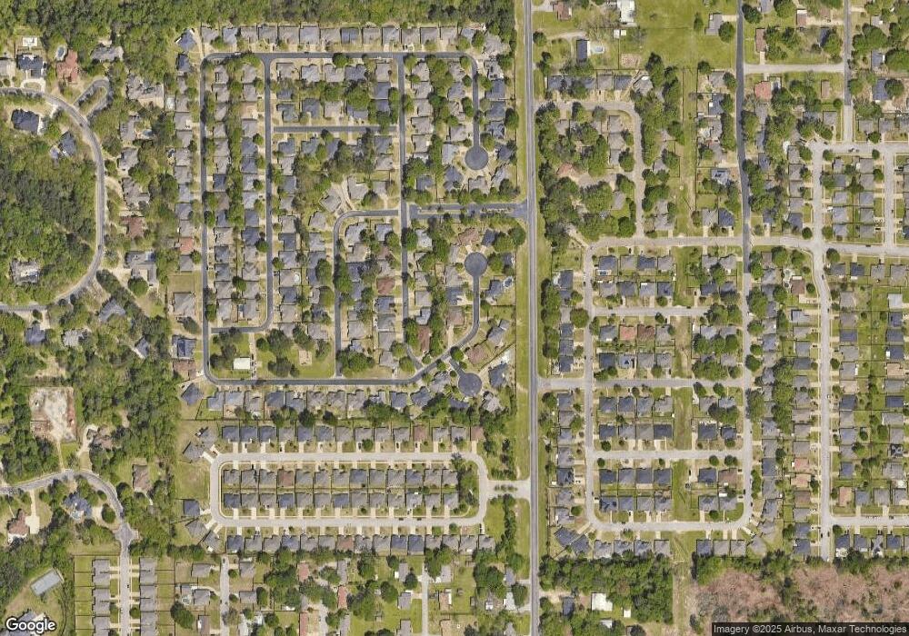 5723 Gloucester Dr, Tyler, TX 75707 - photo 1