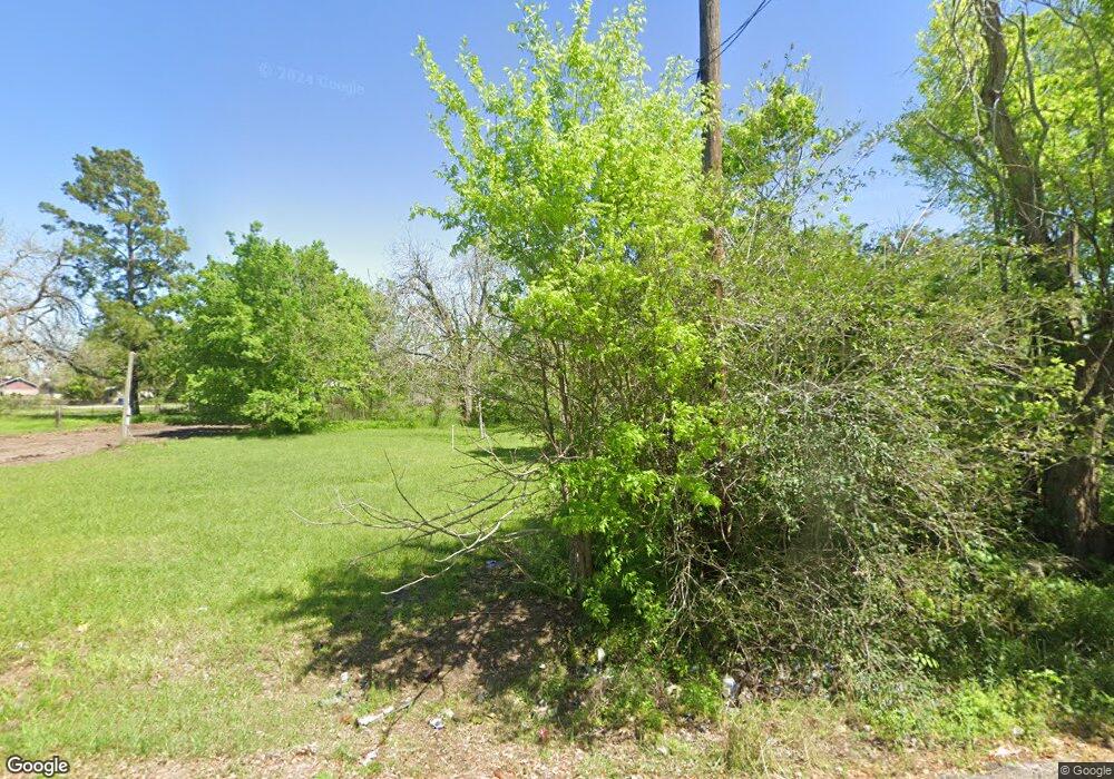 3025 Avenue A, Bay City, TX 77414 - photo 1