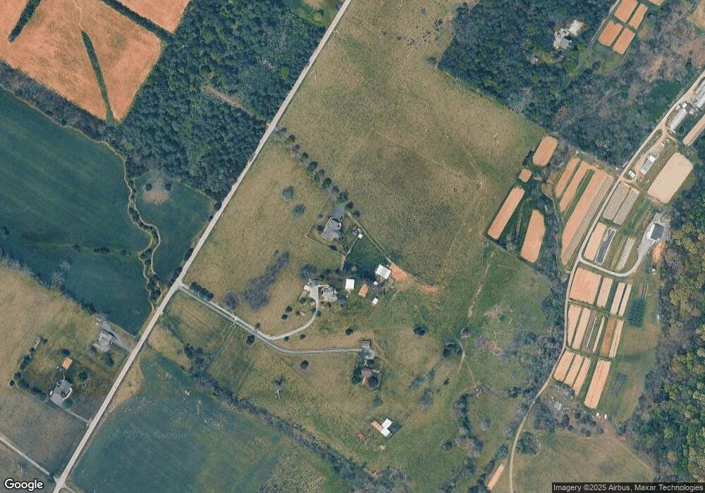 1715 Long Meadow Rd, Waynesboro, VA 22980 - photo 1