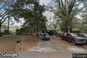 1101 S Deere St, Geneva, AL 36340