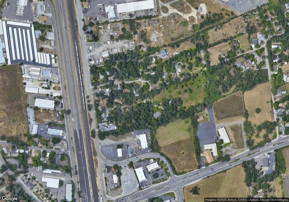 2391 Vandiver Ln, Redding, CA 96001 - photo 1