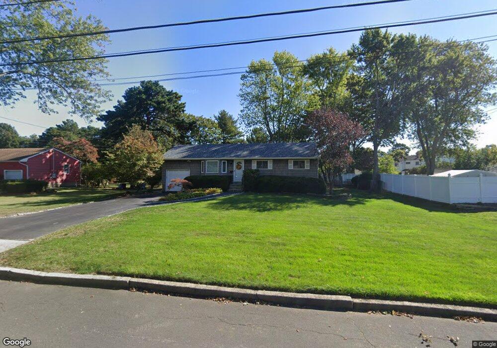 4 April Ave, Dix Hills, NY 11746 - photo 1