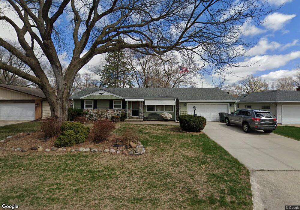 1014 N 121st St, Milwaukee, WI 53226 - photo 1