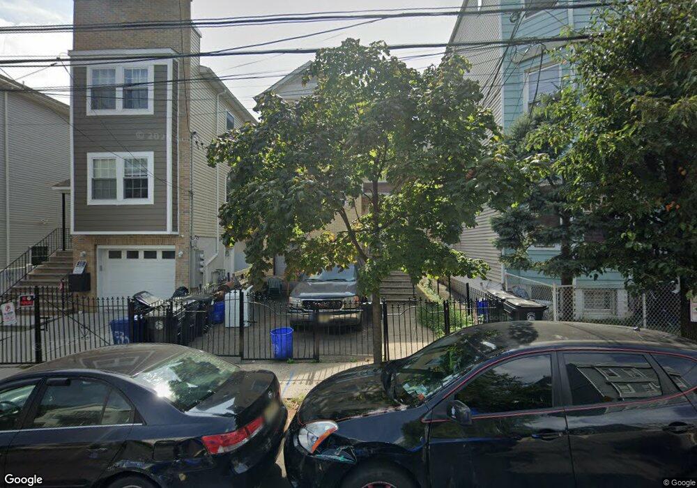 72 Tillinghast St, Newark, NJ 07108 - photo 1