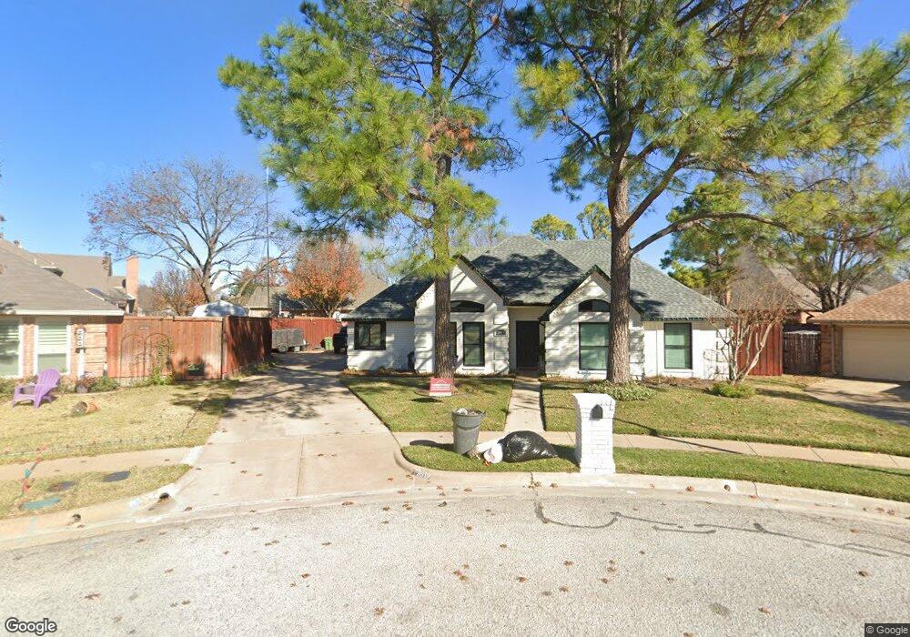 2617 Willow Crest Ct, Bedford, TX 76021 - photo 1