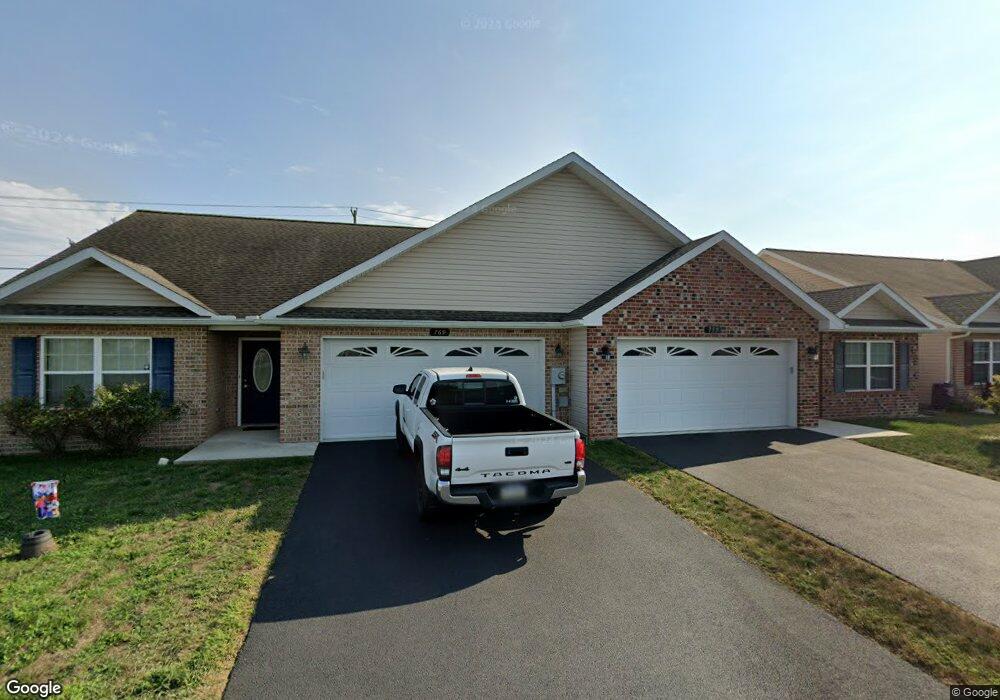 769 Shook Ct, Greencastle, PA 17225 - photo 1