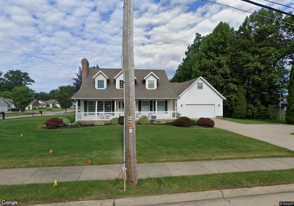 602 Gates St, Doylestown, OH 44230 - photo 1