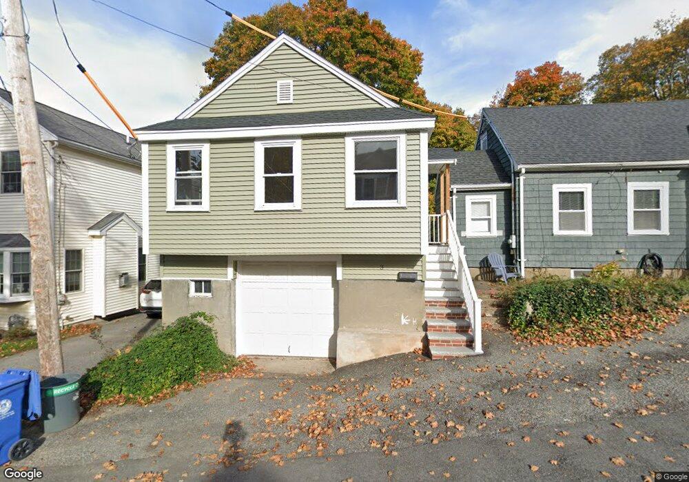 3-5 Middlesex St unit 5, Wakefield, MA 01880 - photo 1