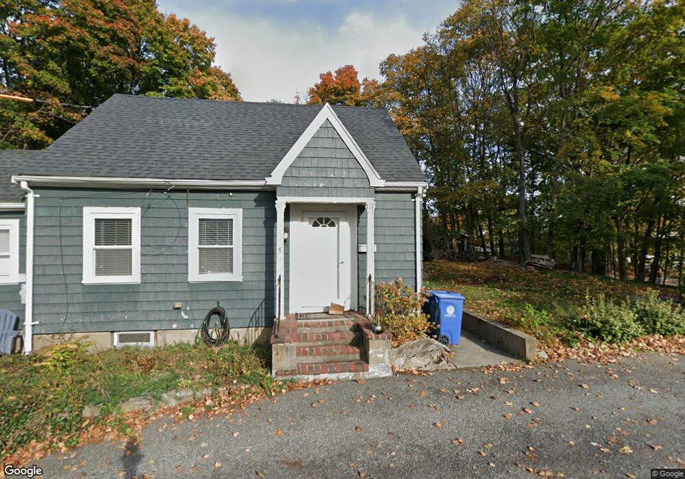 35 Middlesex St, Wakefield, MA 01880 - photo 1
