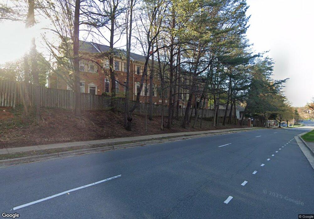 4670 W Braddock Rd, Alexandria, VA 22311 - photo 1