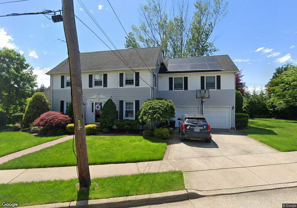 6 Stevens Ave, West Hempstead, NY 11552 - photo 1