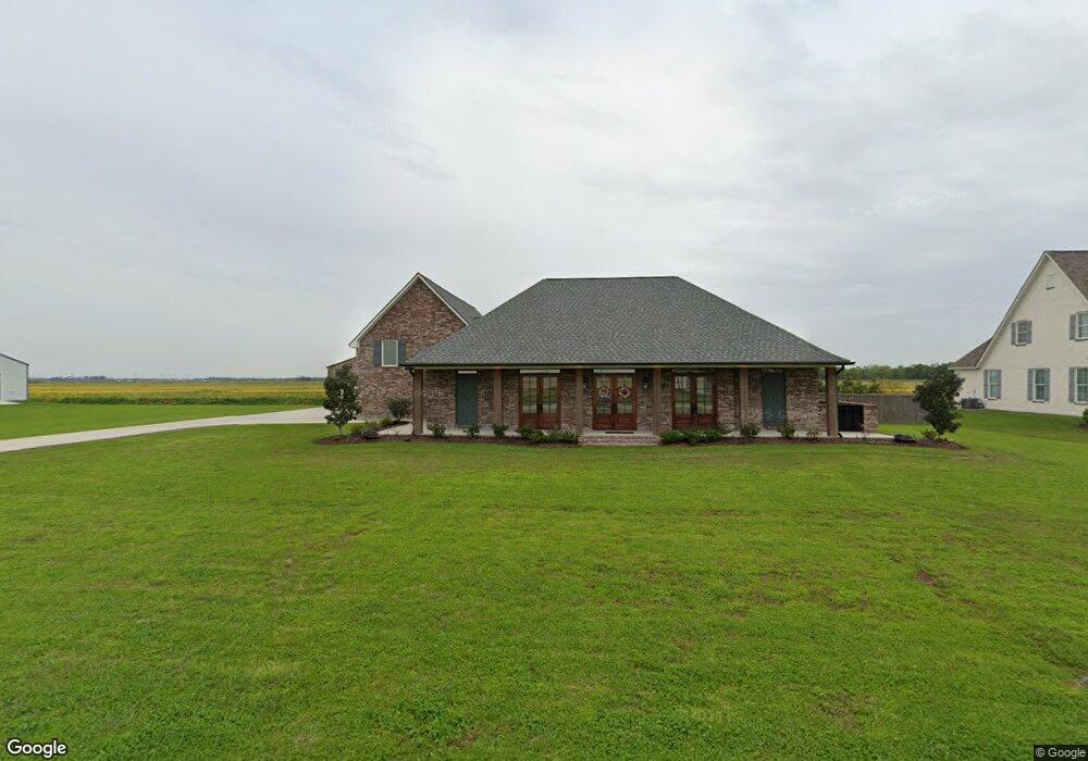 463 Harvest Ln, Port Allen, LA 70767 - photo 1