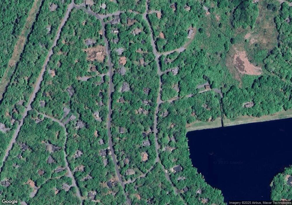 118 Rodeo Ln, Hawley, PA 18428 - photo 1