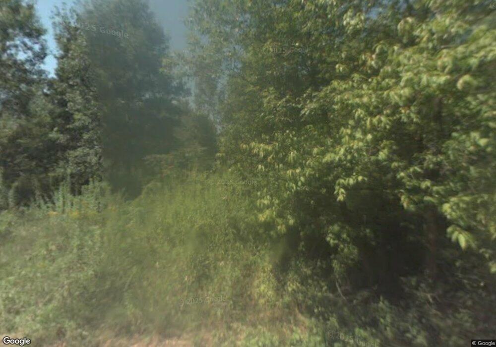 429 Circle Dr, Taylor, PA 18517 - photo 1